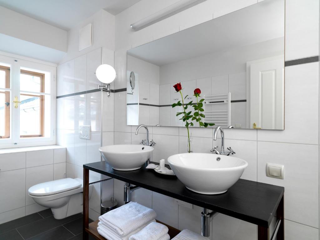 Ferienappartements Oberstbergmeisteramt Obervellach Zimmer foto